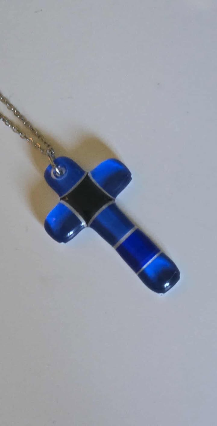 EXCLUSIVE: Sapphire Light Cross
