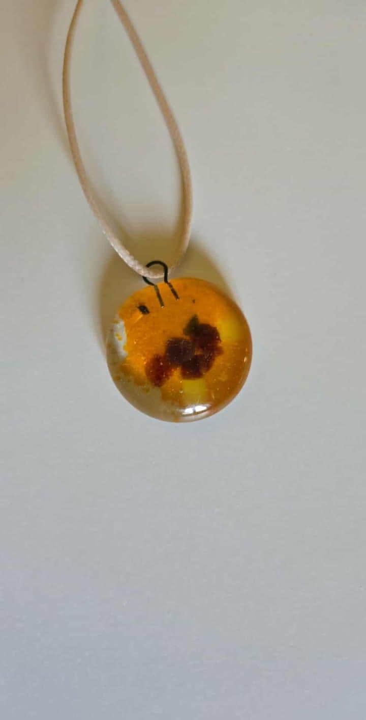 Amber Glow Handmade Glass Pendant – Subtle Autumn Tones