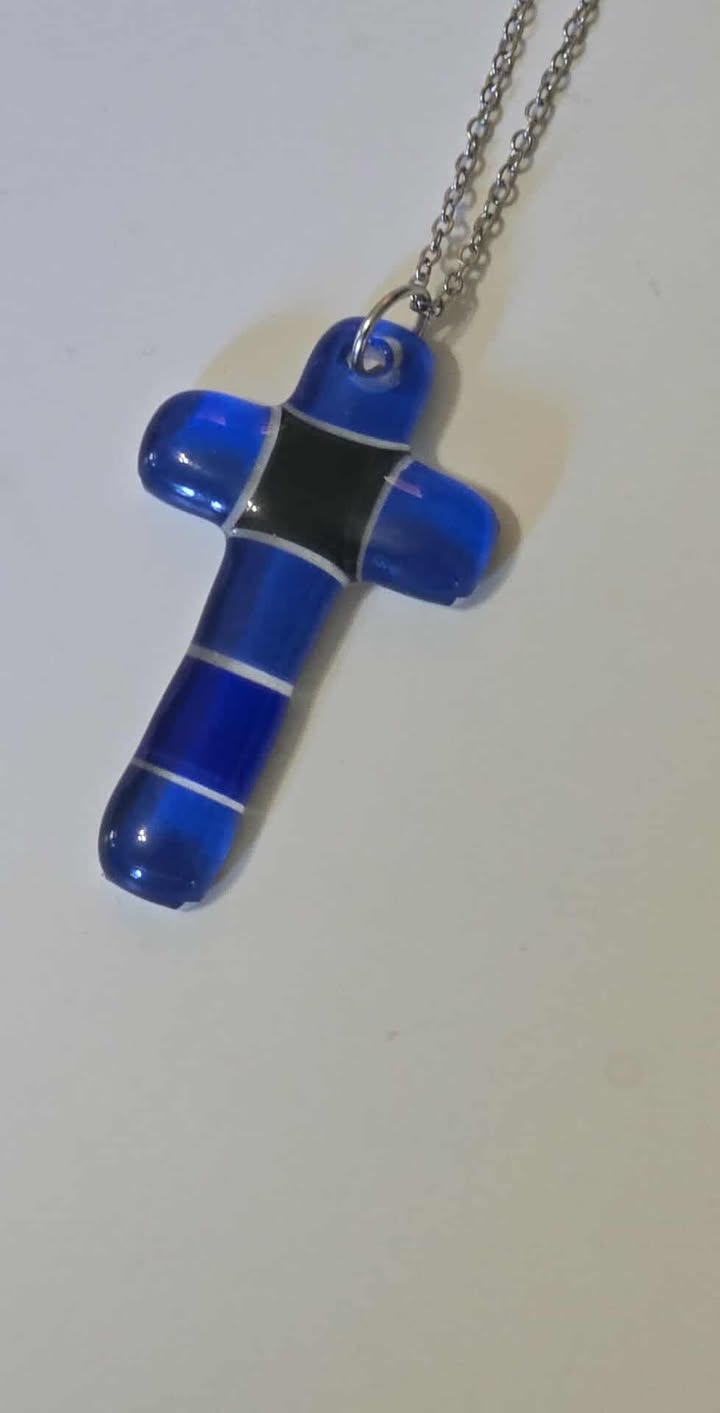EXCLUSIVE: Sapphire Light Cross
