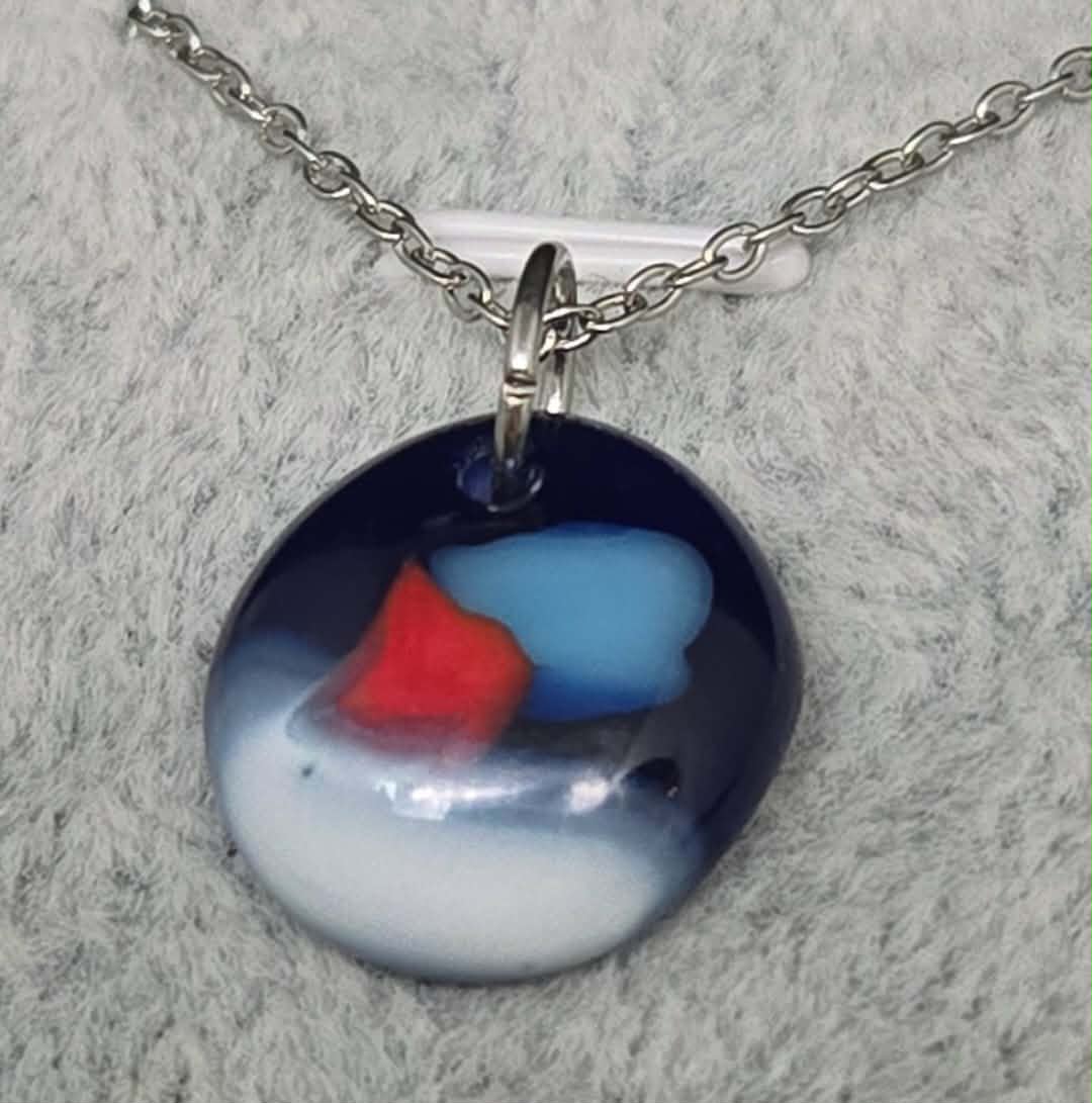 EXCLUSIVE: Northern Flame Pendant