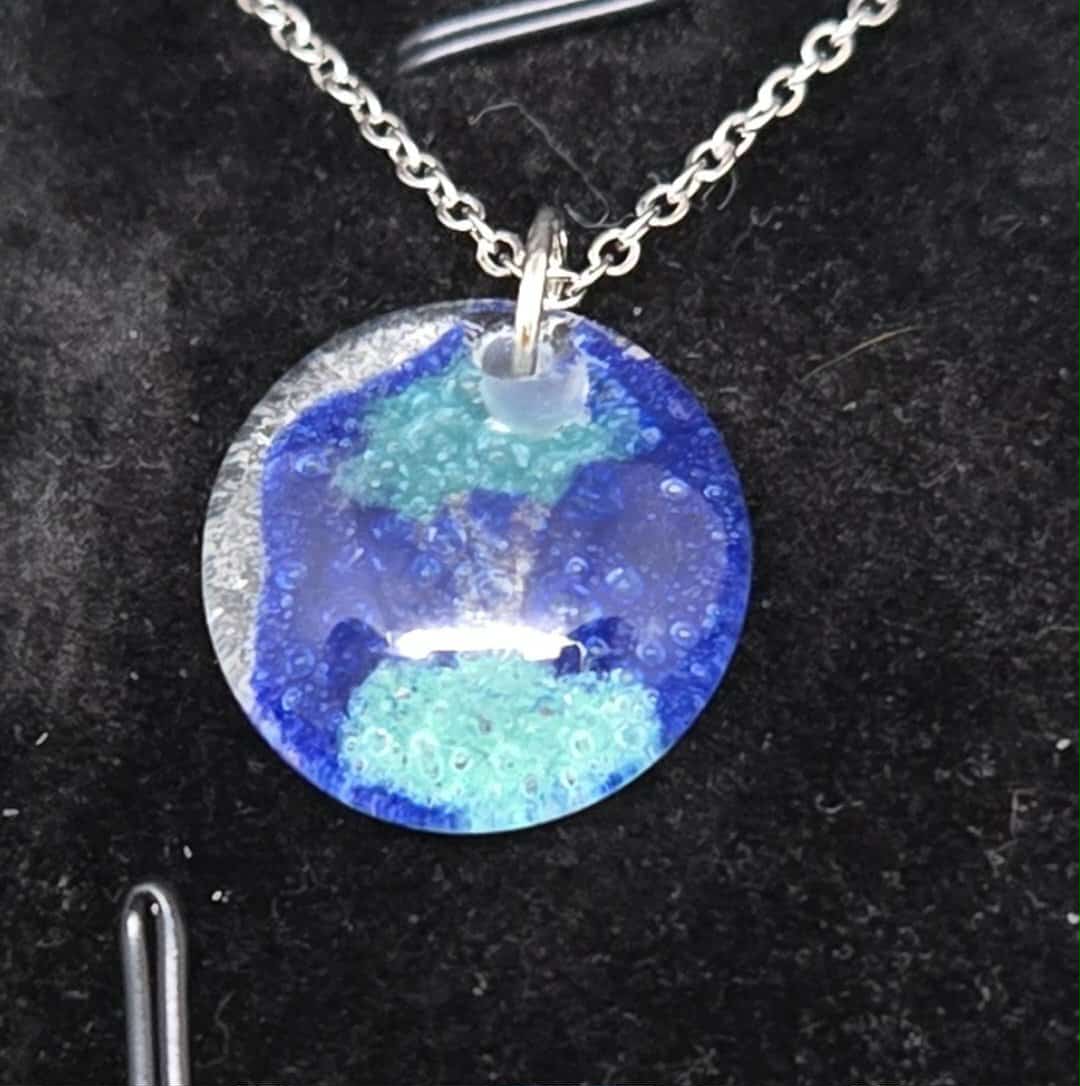 EXCLUSIVE: Whispering Hills Mini Landscape Pendant